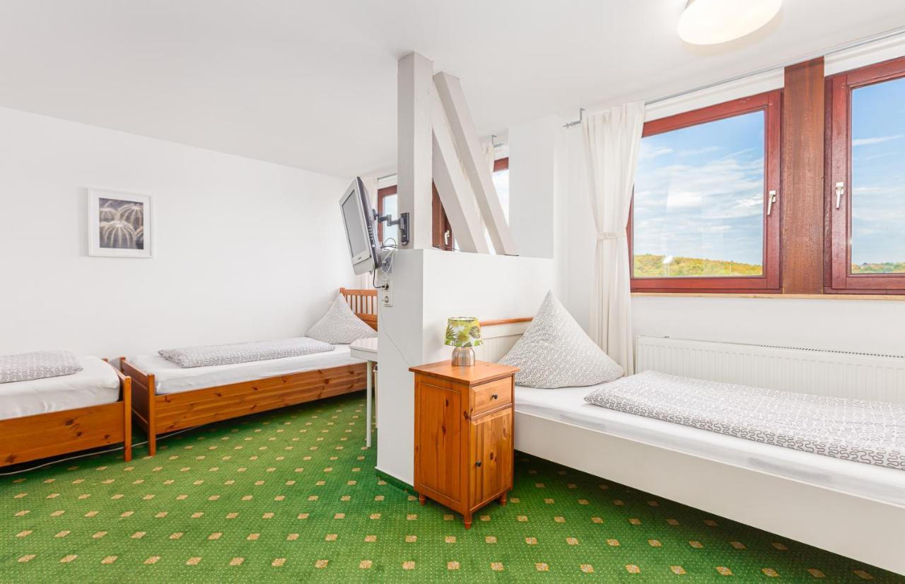 Gasthaus Und Hotel An Der Kost ハッティンゲン エクステリア 写真